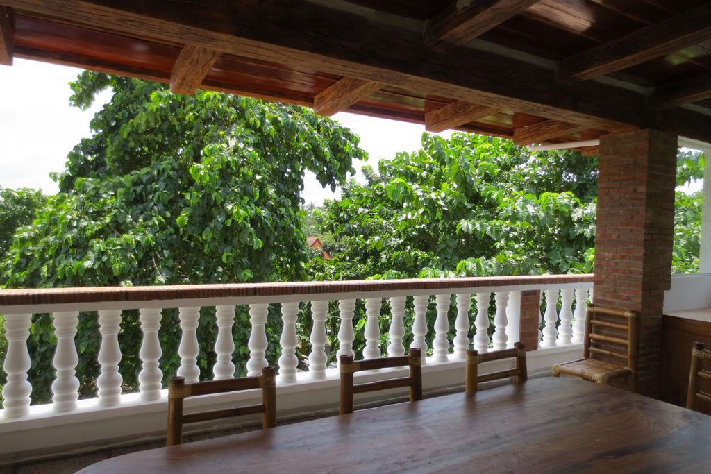 Amihan-Home Balabag  Exterior photo